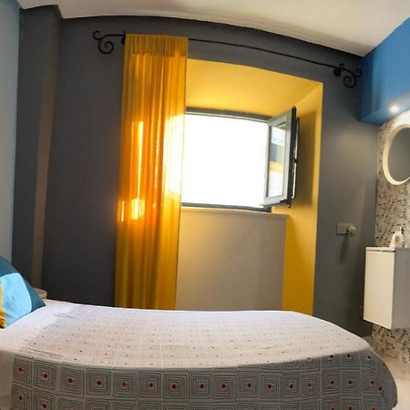 Baobab Hostal El Puerto de Santa María Kültér fotó