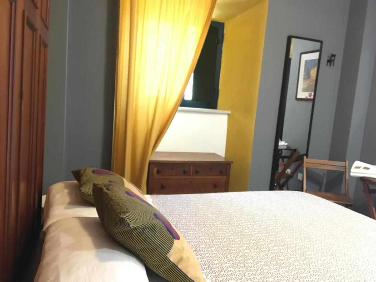 Baobab Hostal El Puerto de Santa María Kültér fotó